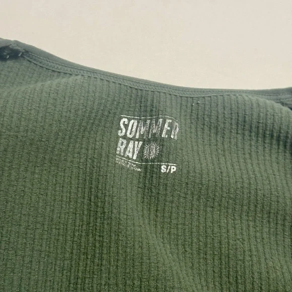 Stylish Olive Ribbed Crop Top - Picture 3 of 5